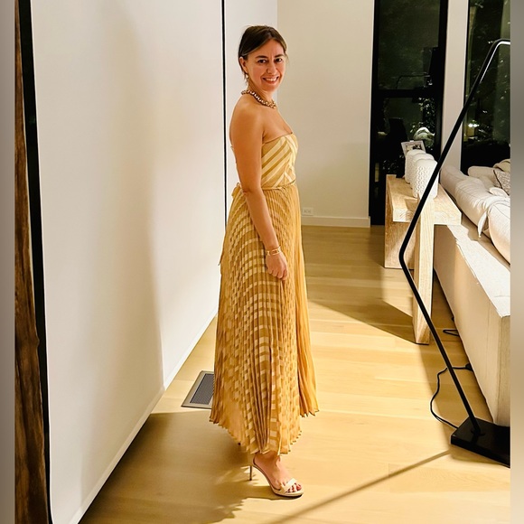 Zimmerman pleated and strapless dress with tag on.  Color: champagne - Picture 6 of 6